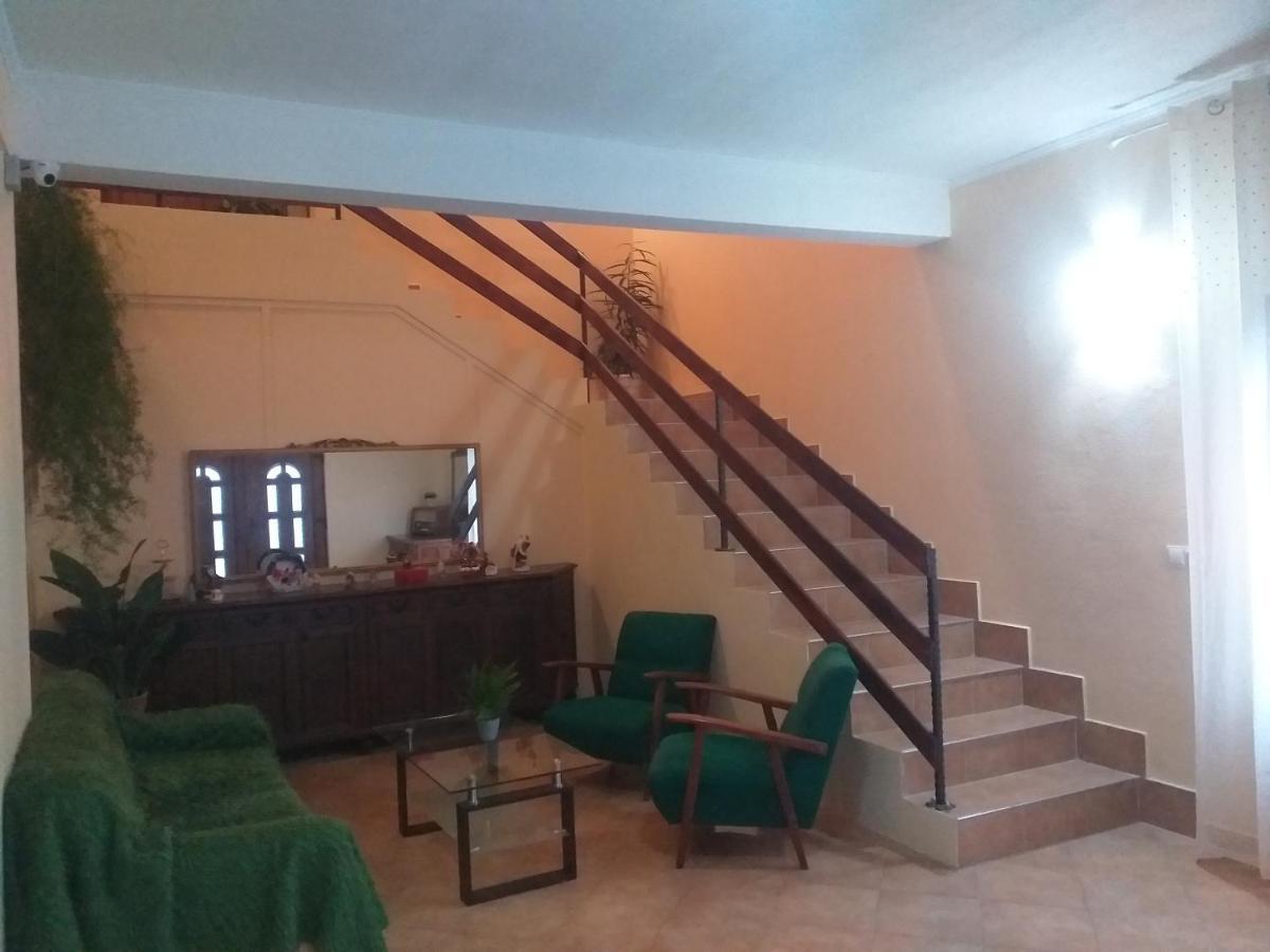 Bed and Breakfast Casa Maria Негрешть-Оаш Екстер'єр фото